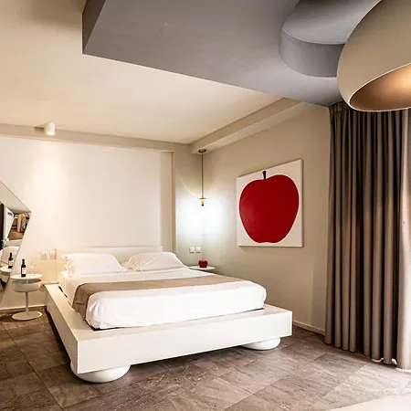 Neko Boutique Hotel 2*